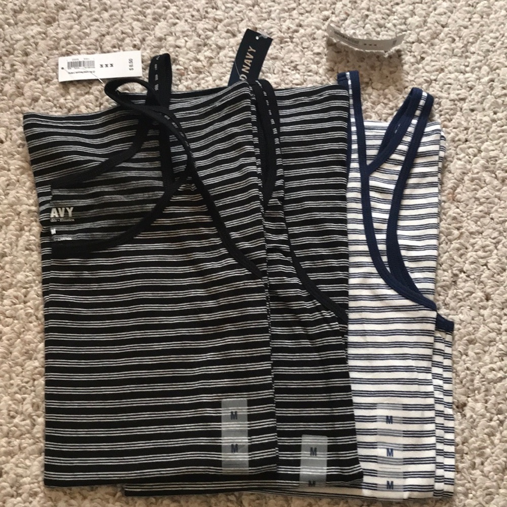 BNWT set of 3 Old Navy tanks